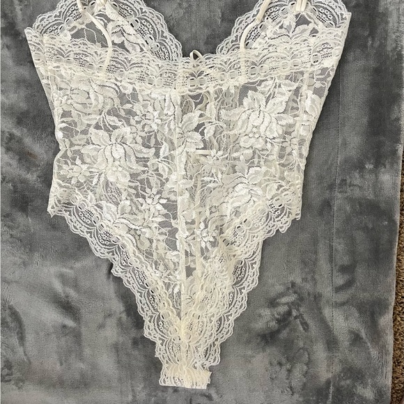 🌟🌟 NWT Vtg Lace Lingerie Teddy!! - Picture 5 of 10